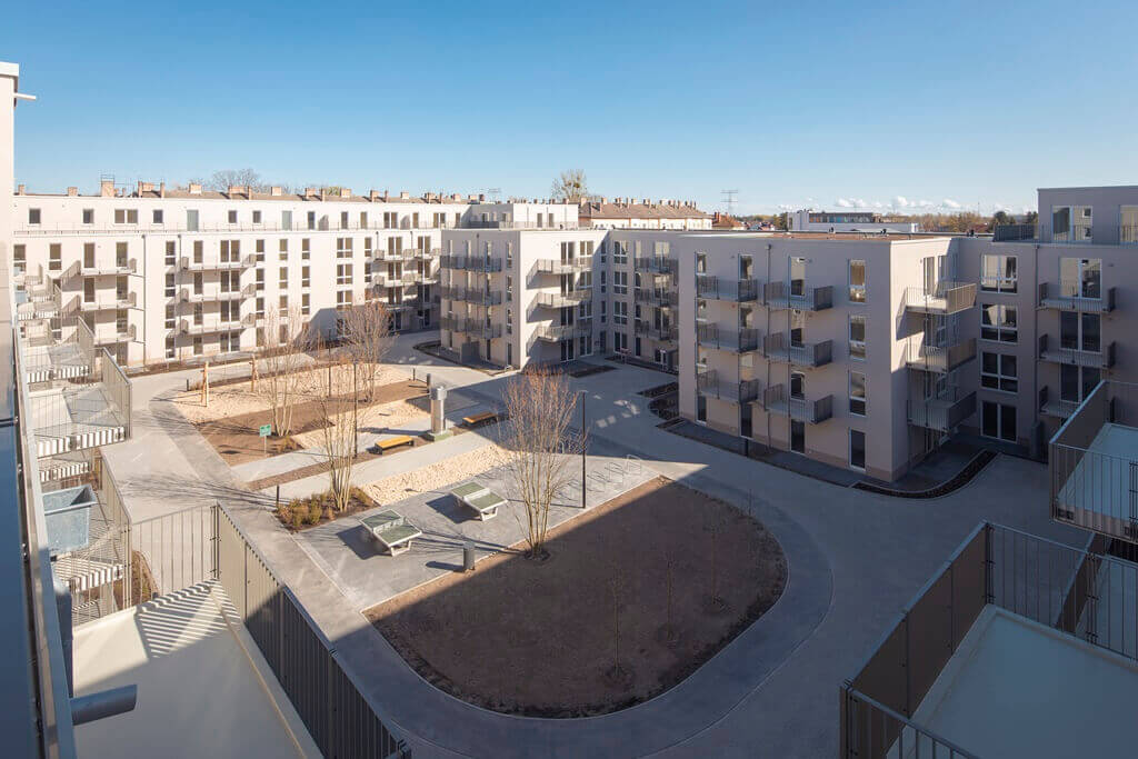 Lacus Quartier courtyard