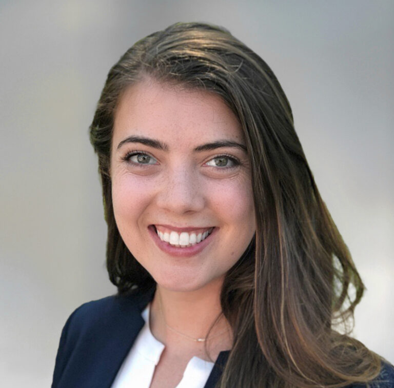 Janicki_AnneMarie_portrait